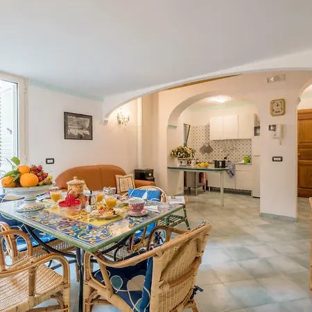 Ricciolo D'oro 2 Positano